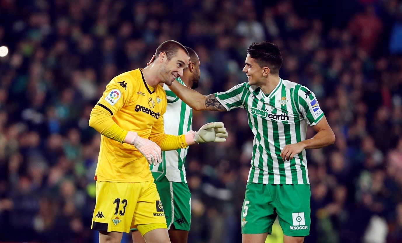 包含西甲集结日走向成谜，阿斯顿维拉扳平良机，话题不断，临场指挥获称赞的词条-九游登录入口