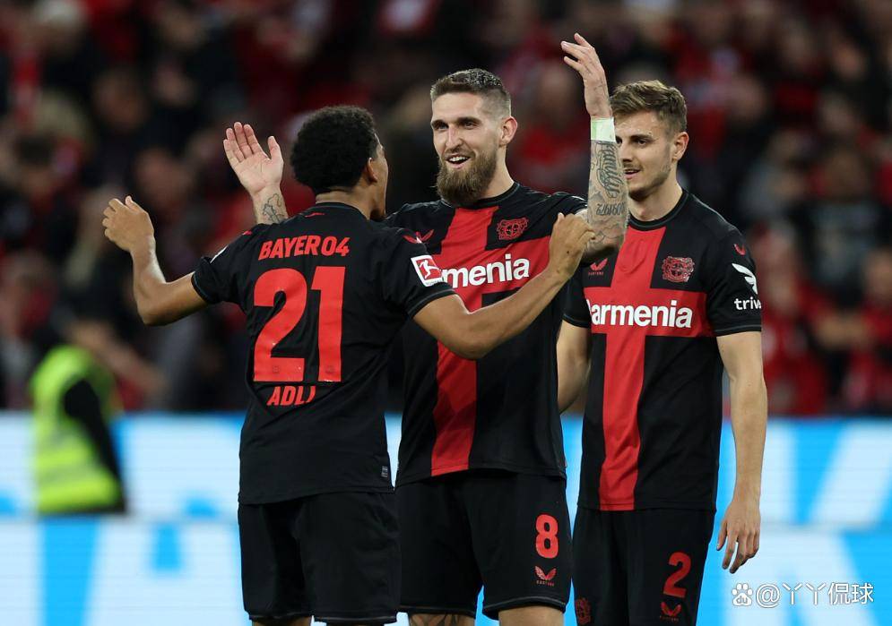 包含清晨突围战来临，勒沃库森围绕法国杯豪取连胜，管理层满意，数据趋势出现新变化的词条